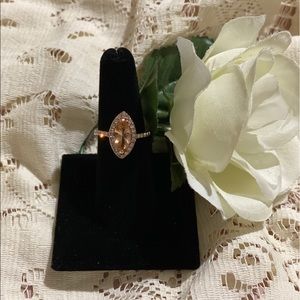 Not for sale Beautiful Rosegold Teardrop shape Ring